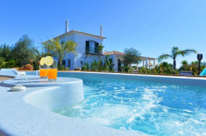 VILLA CARACOL Heated Swim Spa & Mini-Golf